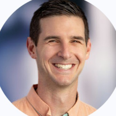 Headshot of Jasper Croome